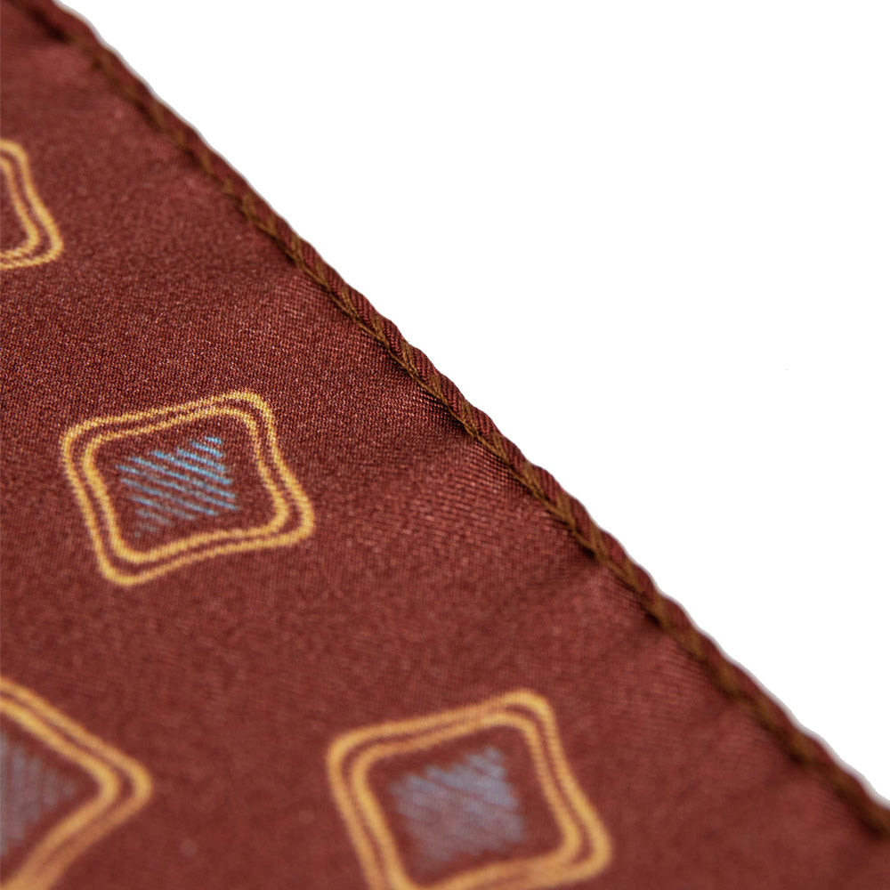 Alter Knabe Einstecktuch SIENA aus SEIDE Rückseite Naht